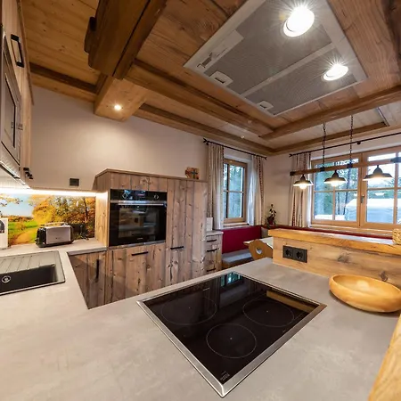 Hoamatgfuehl - By Mynests Haus im Ennstal