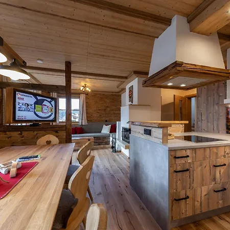 Hoamatgfuehl - By Mynests *