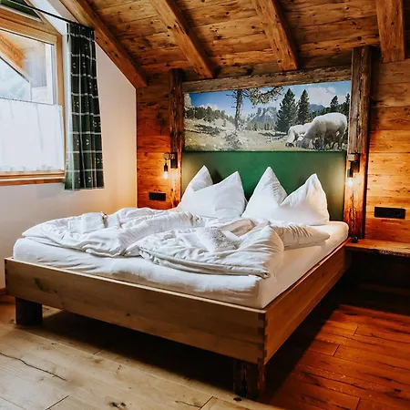 Hoamatgfuehl - By Mynests Haus im Ennstal