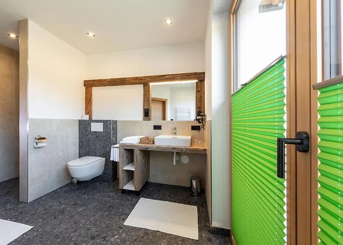 Hoamatgfuehl - By Mynests شاليه هاوس إم إنيستال